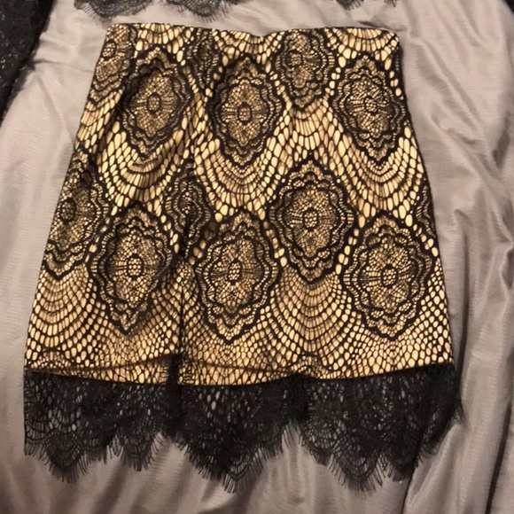 NWT L’ATISTE Black Lace Mini Match Set Top & Mini Skirt (Top L, Bottom S) - Picture 7 of 8